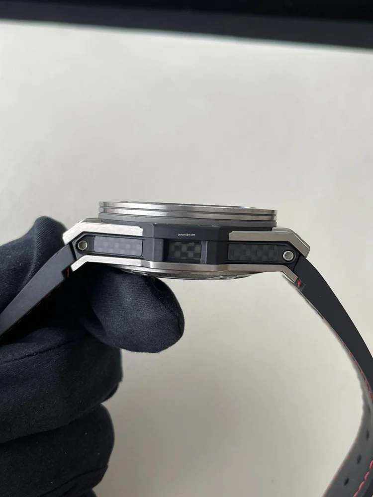 Hublot Big Bang Ferrari 401.NX.0123.VR